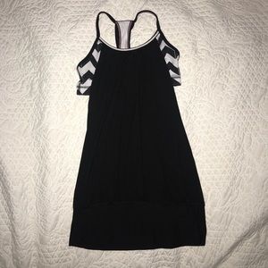 LuluLemon No Limits Tank Black and White Chevron